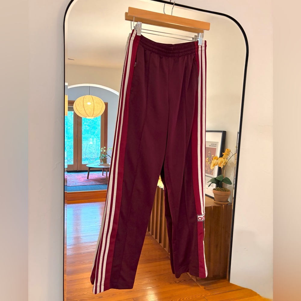 Adidas Vintage Wideleg Maroon Track Pants with White Stripes - Size Small